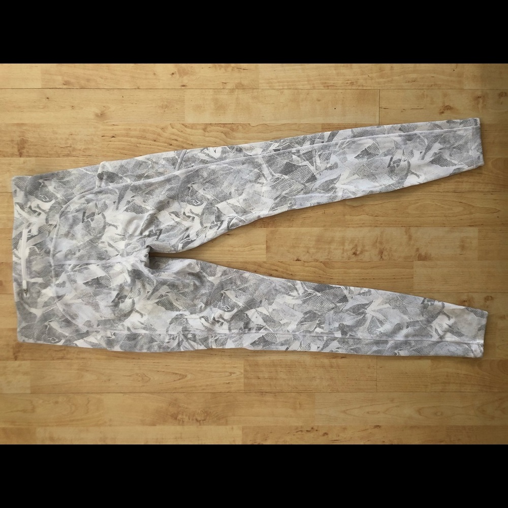 LULULEMON LEGGINGS
